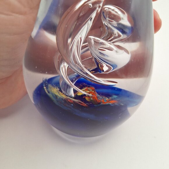 DYNASTY GALLERY HEIRLOOM COLLECTION EGG SHAPED GLASS PAPERWEIGHT COBALT & CLEAR - Picture 11 of 13